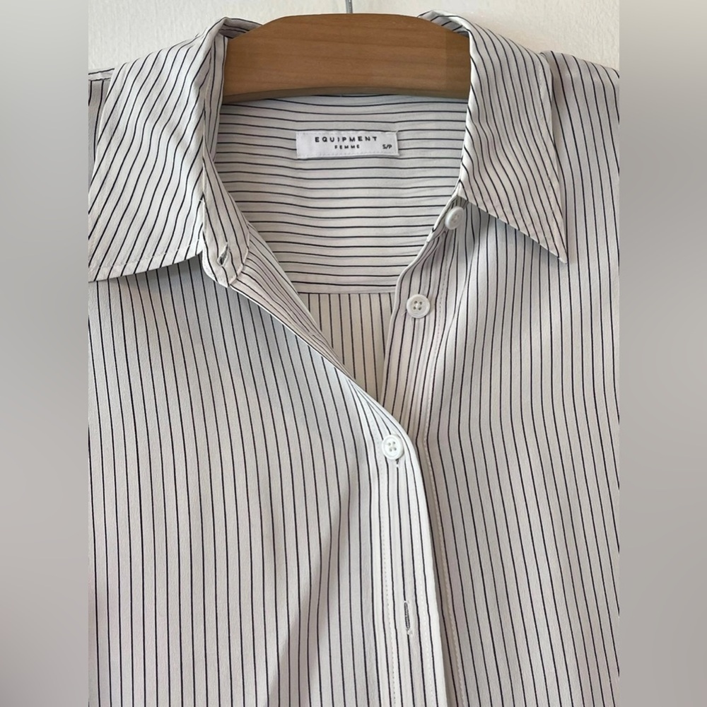 Equipment Pinstripe button down